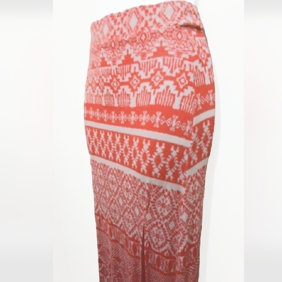 CHARLOTTE Russe Ankle Length Straight Side Slit Skirt Pink and White/Cream XS - Picture 3 of 4